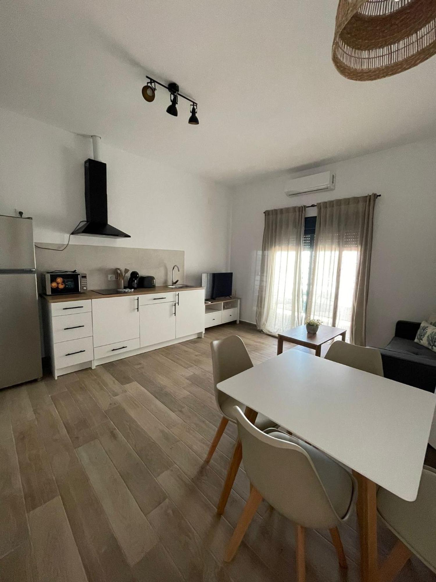 Apartamentos Matilda Conil De La Frontera Εξωτερικό φωτογραφία